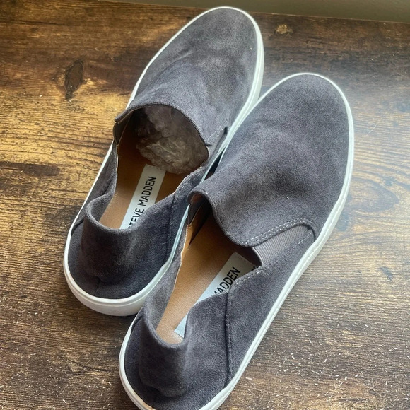 Steve Madden Fayna Gray Suede Slip On Shoes size 7 - Picture 6 of 7